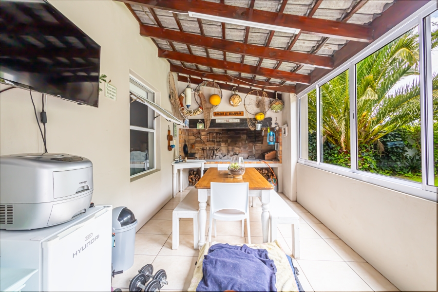 3 Bedroom Property for Sale in Country Club Western Cape